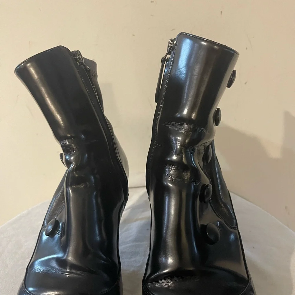 Alexander McQueen Pointy Cigarette Heel Ankle Boots - Picture 4 of 10